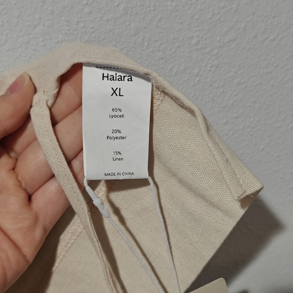 NWT Halara Linen Crop Top Size XL Shoulder Pads Keyhole Back Tie Side - Picture 5 of 7